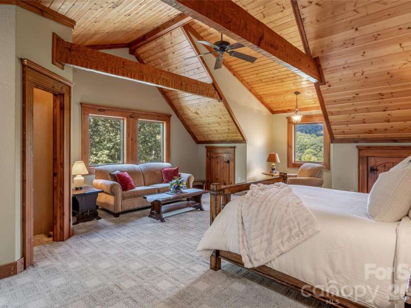 538 Celebration Cove, Clyde, NC 28721.  MLS# CAR4424841, YatesRealty ID 52304. Ensuite guest bed #1