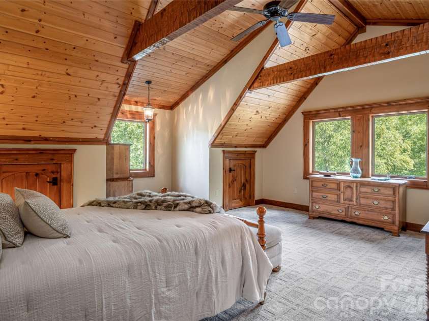 538 Celebration Cove, Clyde, NC 28721.  MLS# CAR4424841, YatesRealty ID 52304. Ensuite guest bed #2
