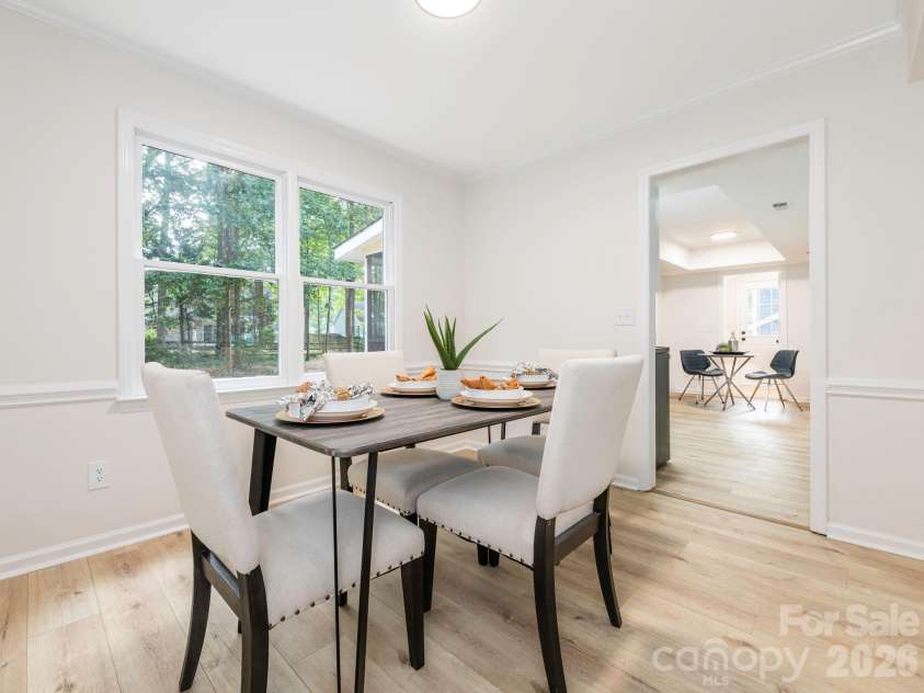 2612 Heathershire Lane, Matthews, NC 28105.  MLS# CAR4426654, YatesRealty ID 52305. 