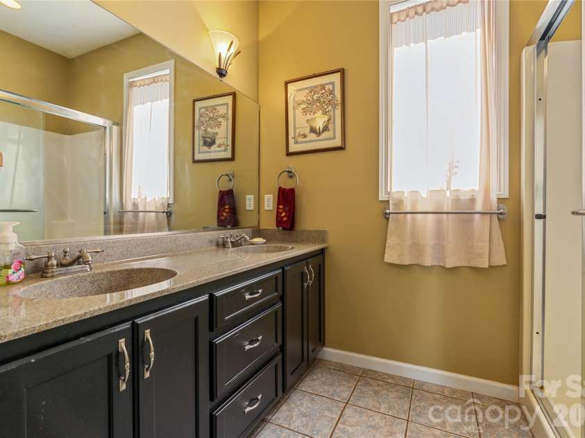 296 Acorn Lane, Rutherfordton, NC 28139.  MLS# CAR4427187, YatesRealty ID 52307. Double vanity