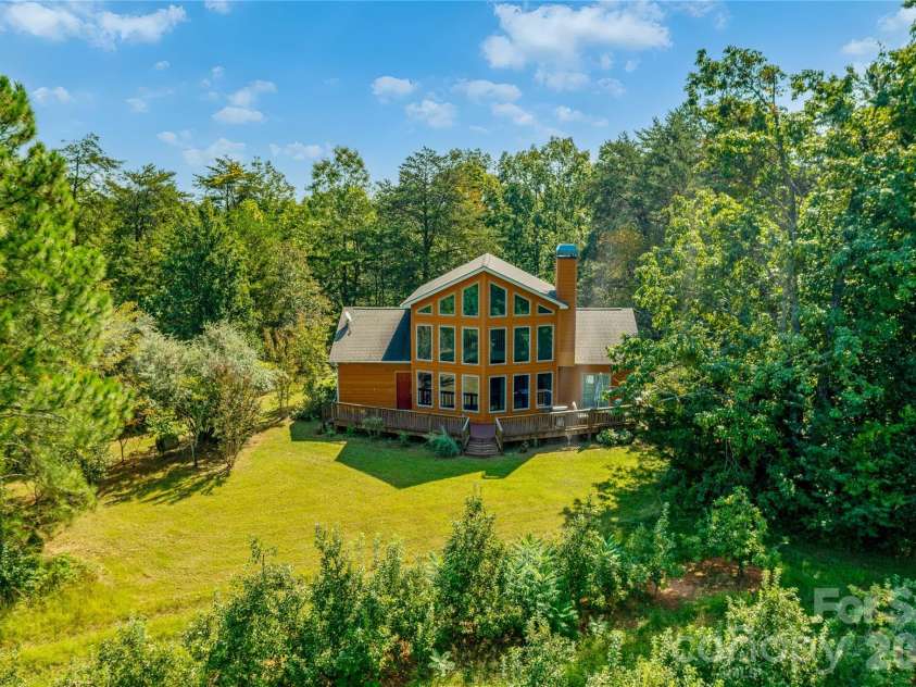 296 Acorn Lane, Rutherfordton, NC 28139.  MLS# CAR4427187, YatesRealty ID 52307. Privacy