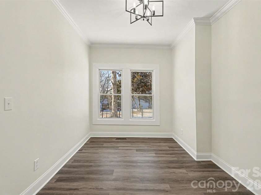 1013 Ridge Avenue, Gastonia, NC 28052.  MLS# CAR4341369, YatesRealty ID 5231. 