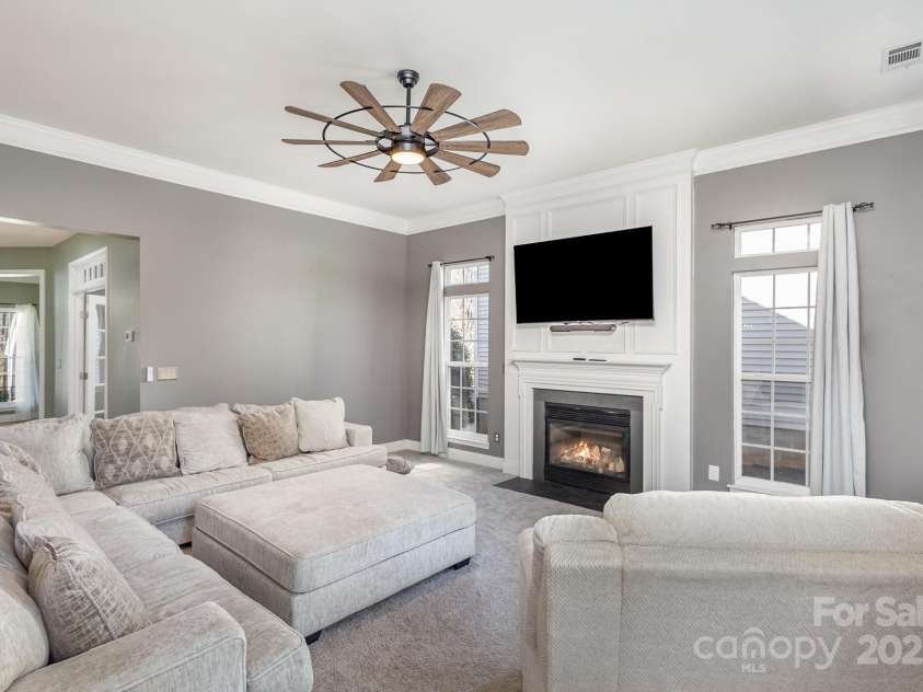 158 Crimson Orchard Drive, Mooresville, NC 28115.  MLS# CAR4229045, YatesRealty ID 5231. 