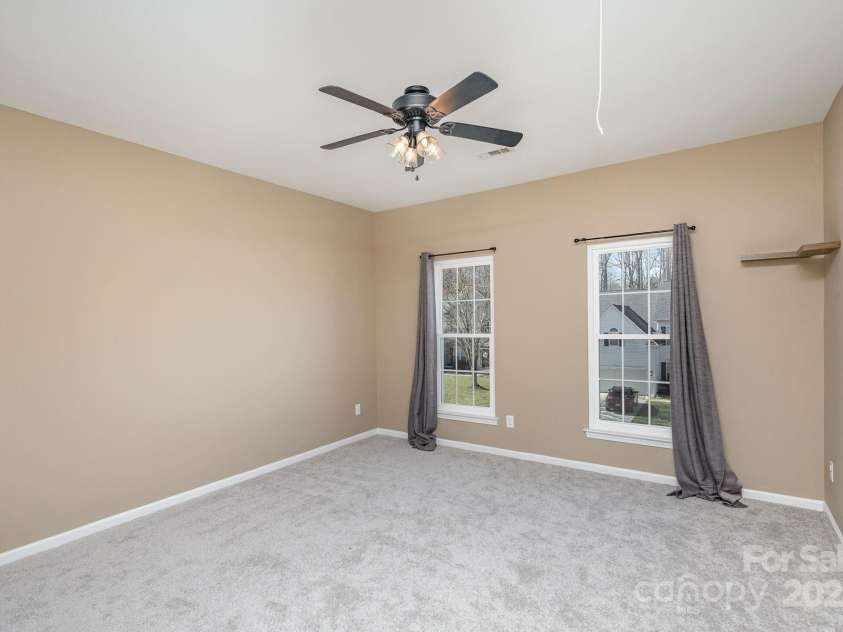 158 Crimson Orchard Drive, Mooresville, NC 28115.  MLS# CAR4229045, YatesRealty ID 5231. 