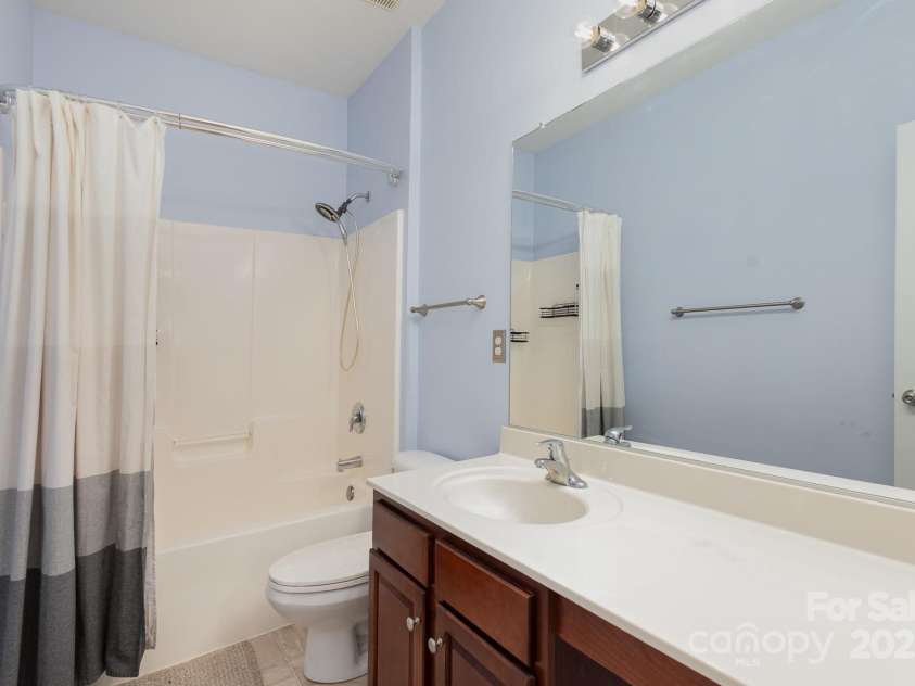 158 Crimson Orchard Drive, Mooresville, NC 28115.  MLS# CAR4229045, YatesRealty ID 5231. 