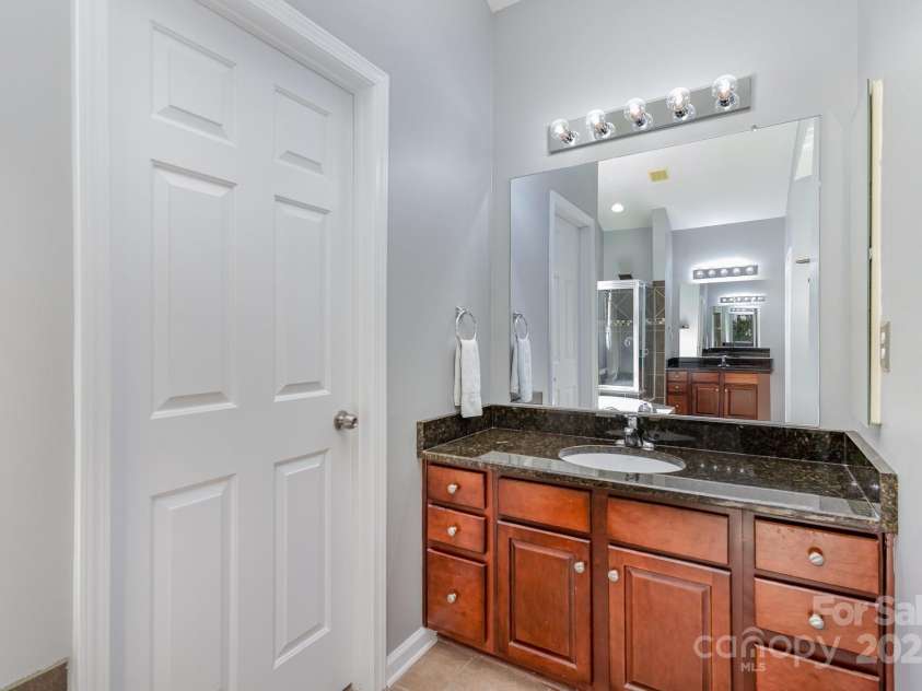 158 Crimson Orchard Drive, Mooresville, NC 28115.  MLS# CAR4229045, YatesRealty ID 5231. 