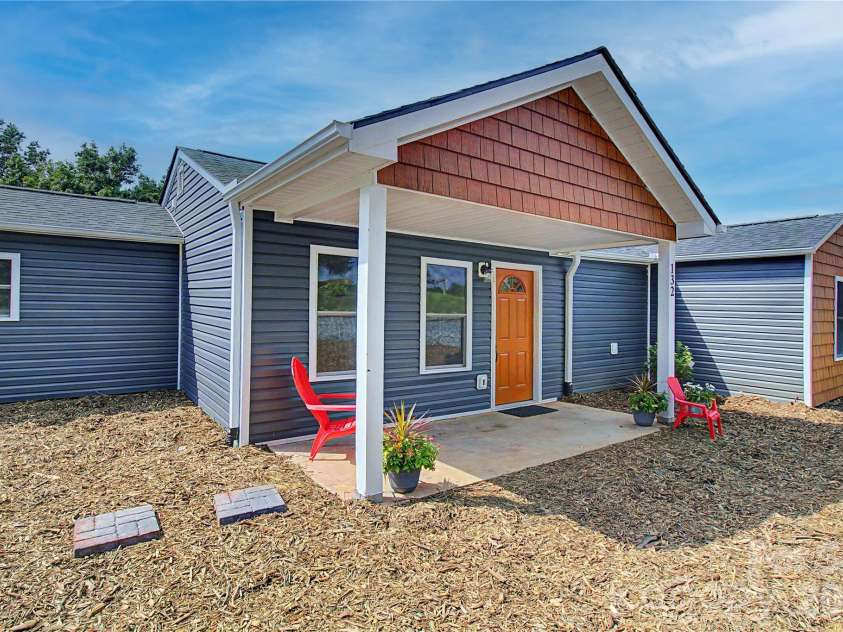 132 Locust Grove Road, Weaverville, NC 28787.  MLS# CAR4426879, YatesRealty ID 52311. 