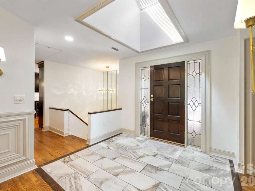 27 Timberidge Drive, Lake Wylie, SC 29710.  MLS# CAR4422088, YatesRealty ID 52312. 