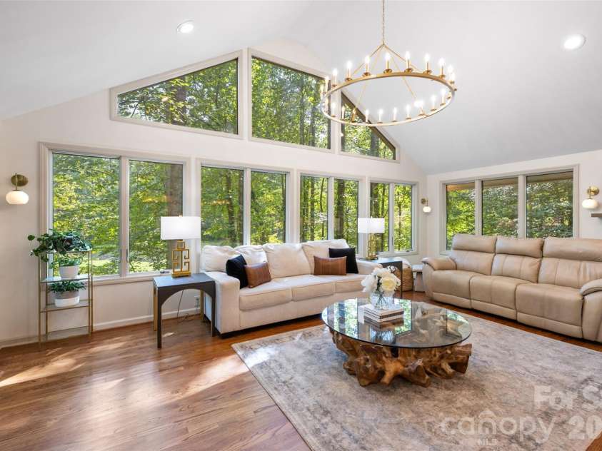 27 Timberidge Drive, Lake Wylie, SC 29710.  MLS# CAR4422088, YatesRealty ID 52312. 