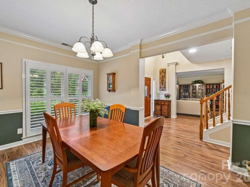 9139 Magnolia Estates Drive, Cornelius, NC 28031.  MLS# CAR4368990, YatesRealty ID 52313. 