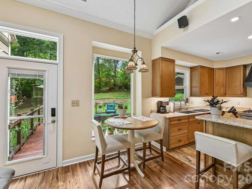 9139 Magnolia Estates Drive, Cornelius, NC 28031.  MLS# CAR4368990, YatesRealty ID 52313. 