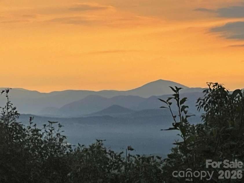 257 Dalhousie Court, Flat Rock, NC 28731.  MLS# CAR4426687, YatesRealty ID 52315. 