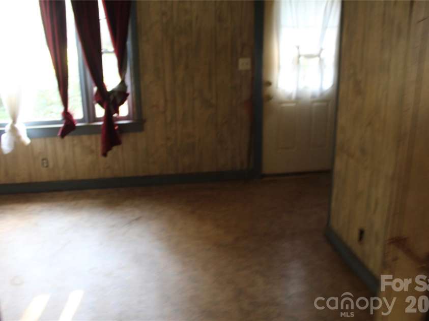 2309 Rainbow Heights Circle, Lenoir, NC 28645.  MLS# CAR4425677, YatesRealty ID 52317. 