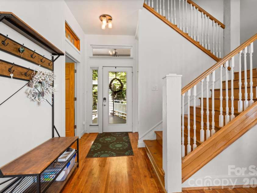 308 Flat Mountain Road, Lenoir, NC 28645.  MLS# CAR4414577, YatesRealty ID 52319. 