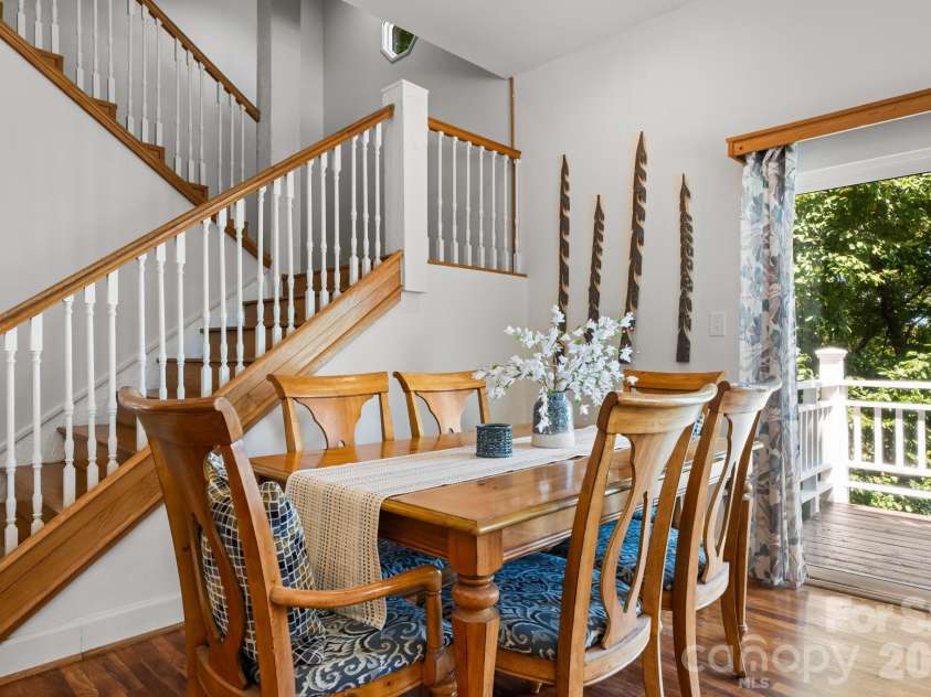 308 Flat Mountain Road, Lenoir, NC 28645.  MLS# CAR4414577, YatesRealty ID 52319. 