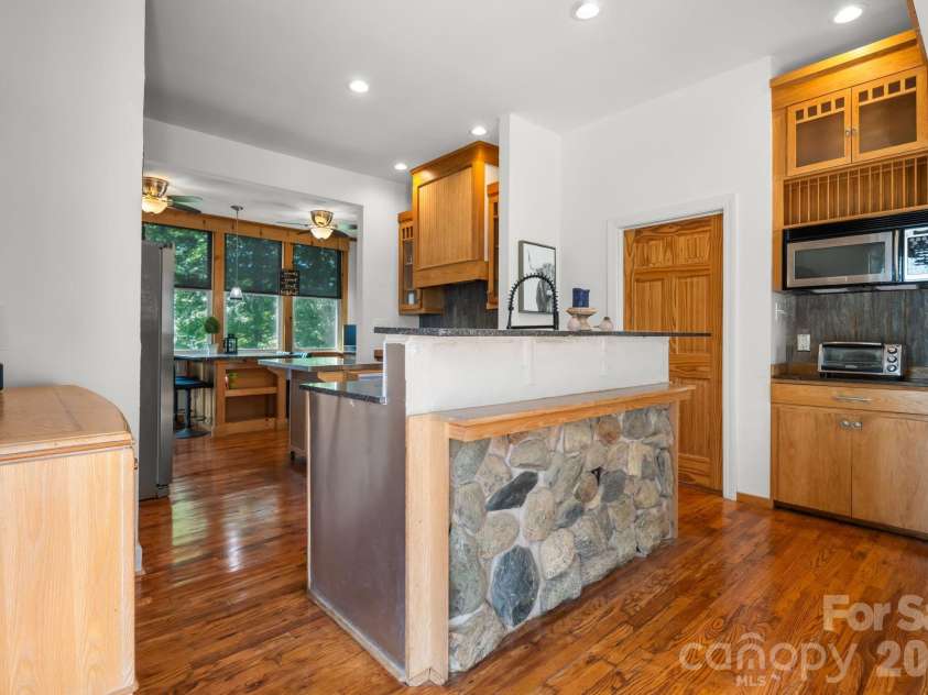 308 Flat Mountain Road, Lenoir, NC 28645.  MLS# CAR4414577, YatesRealty ID 52319. 