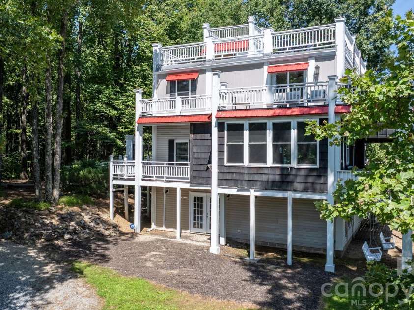 308 Flat Mountain Road, Lenoir, NC 28645.  MLS# CAR4414577, YatesRealty ID 52319. 