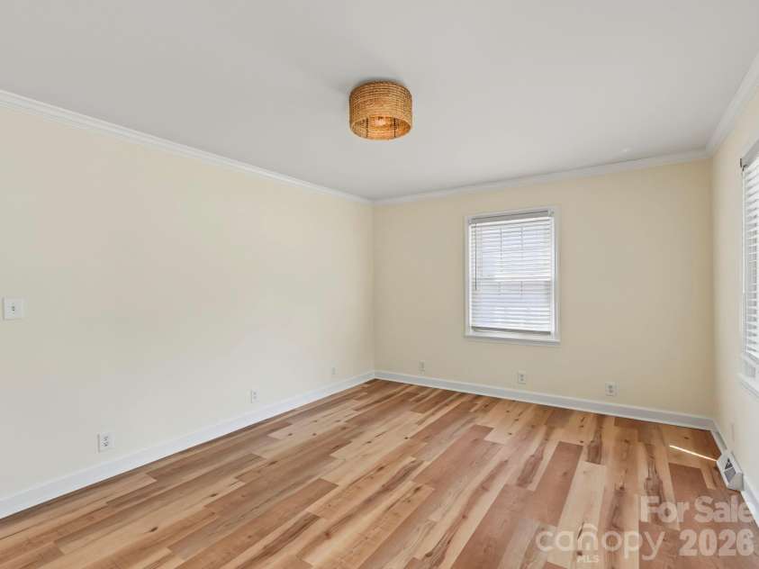 316 19th Street, Kannapolis, NC 28083.  MLS# CAR4424938, YatesRealty ID 52324. 