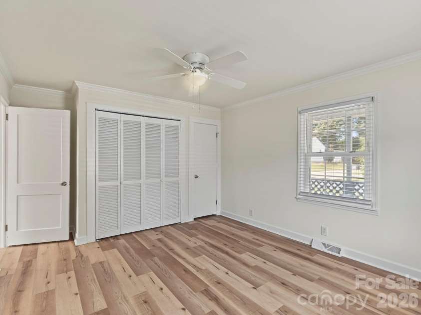316 19th Street, Kannapolis, NC 28083.  MLS# CAR4424938, YatesRealty ID 52324. 
