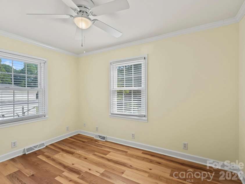 316 19th Street, Kannapolis, NC 28083.  MLS# CAR4424938, YatesRealty ID 52324. 
