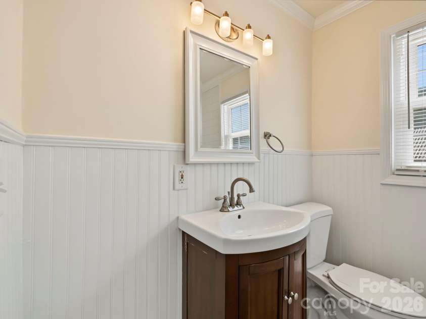 316 19th Street, Kannapolis, NC 28083.  MLS# CAR4424938, YatesRealty ID 52324. 