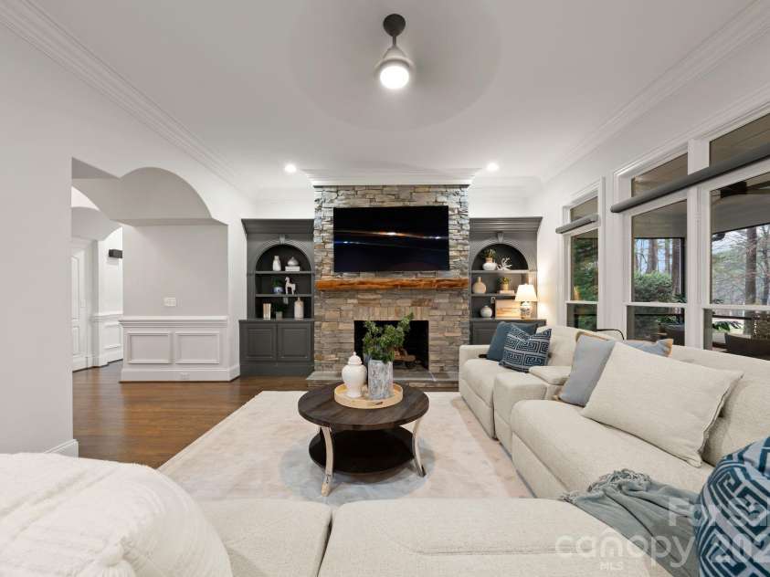 108 Great Point Drive, Mooresville, NC 28117.  MLS# CAR4351982, YatesRealty ID 5233. 