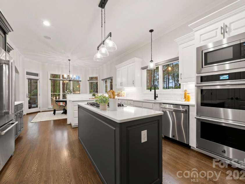 108 Great Point Drive, Mooresville, NC 28117.  MLS# CAR4351982, YatesRealty ID 5233. 