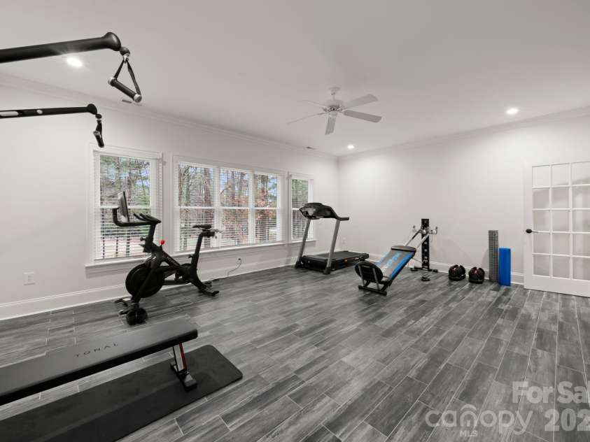 108 Great Point Drive, Mooresville, NC 28117.  MLS# CAR4351982, YatesRealty ID 5233. 