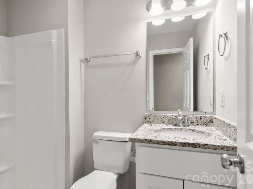 2427 Carrington Court, Charlotte, NC 28208.  MLS# CAR4426258, YatesRealty ID 52332. 