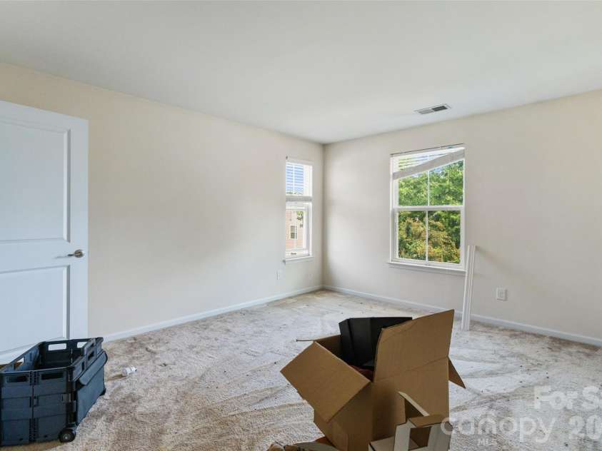 2067 Hamil Ridge Drive, Waxhaw, NC 28173.  MLS# CAR4426674, YatesRealty ID 52336. 