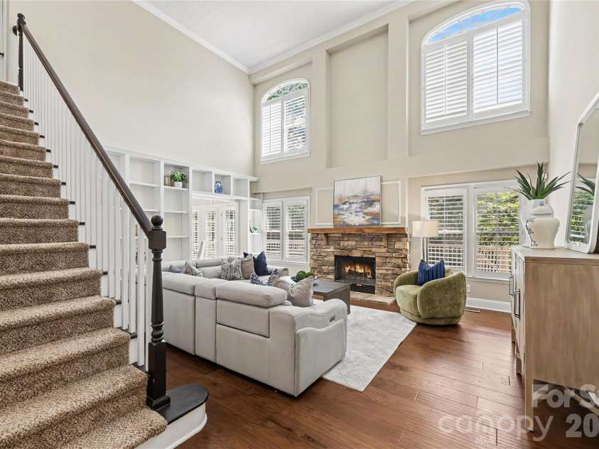5718 Bayleaf Lane, Greensboro, NC 27455.  MLS# CAR4426005, YatesRealty ID 52339. 