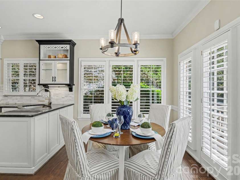 5718 Bayleaf Lane, Greensboro, NC 27455.  MLS# CAR4426005, YatesRealty ID 52339. 