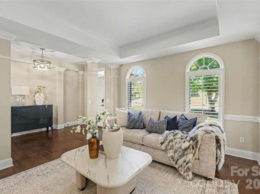 5718 Bayleaf Lane, Greensboro, NC 27455.  MLS# CAR4426005, YatesRealty ID 52339. 