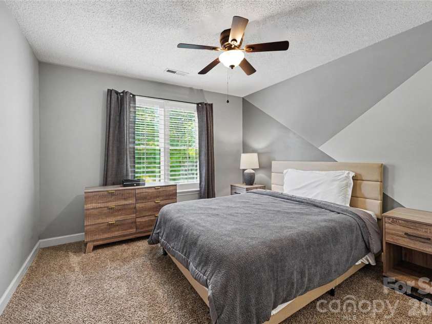 5718 Bayleaf Lane, Greensboro, NC 27455.  MLS# CAR4426005, YatesRealty ID 52339. 