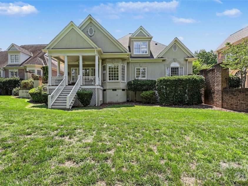4320 Doverstone Lane, Greensboro, NC 27407.  MLS# CAR4426044, YatesRealty ID 52340. 