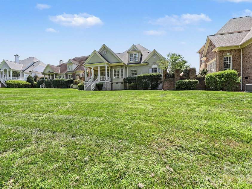 4320 Doverstone Lane, Greensboro, NC 27407.  MLS# CAR4426044, YatesRealty ID 52340. 
