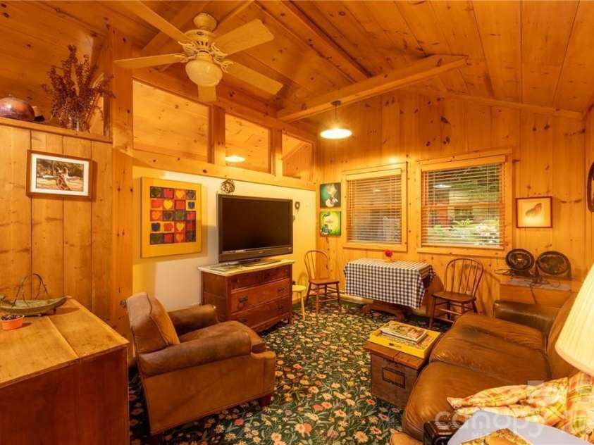 151 Red Tailed Hawk Road, Banner Elk, NC 28604.  MLS# CAR4427240, YatesRealty ID 52343. 