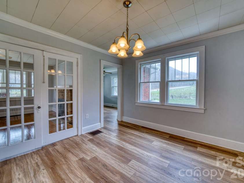6090 US 23 Highway, Mars Hill, NC 28754.  MLS# CAR4356782, YatesRealty ID 52345. 