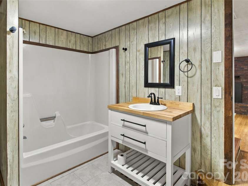 90 Beech Valley Estates, Weaverville, NC 28787.  MLS# CAR4426367, YatesRealty ID 52347. 