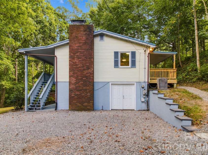 90 Beech Valley Estates, Weaverville, NC 28787.  MLS# CAR4426367, YatesRealty ID 52347. 