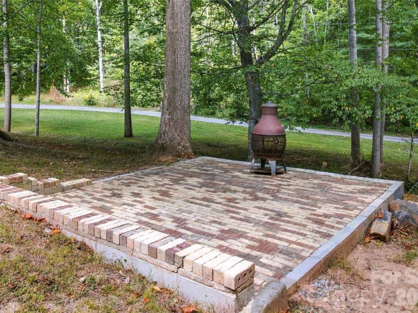 90 Beech Valley Estates, Weaverville, NC 28787.  MLS# CAR4426367, YatesRealty ID 52347. 