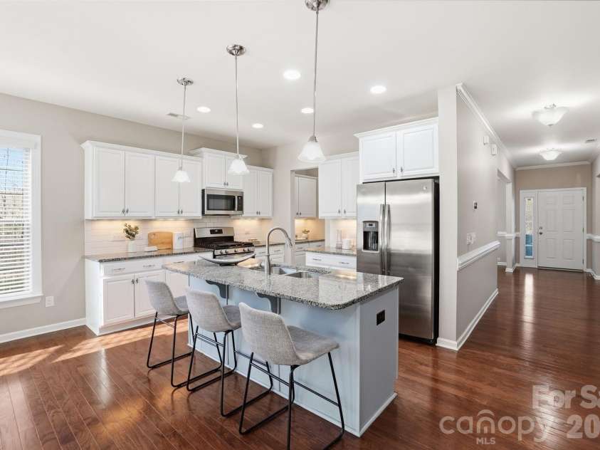226 Hawks Creek Parkway, Fort Mill, SC 29708.  MLS# CAR4349567, YatesRealty ID 5235. 