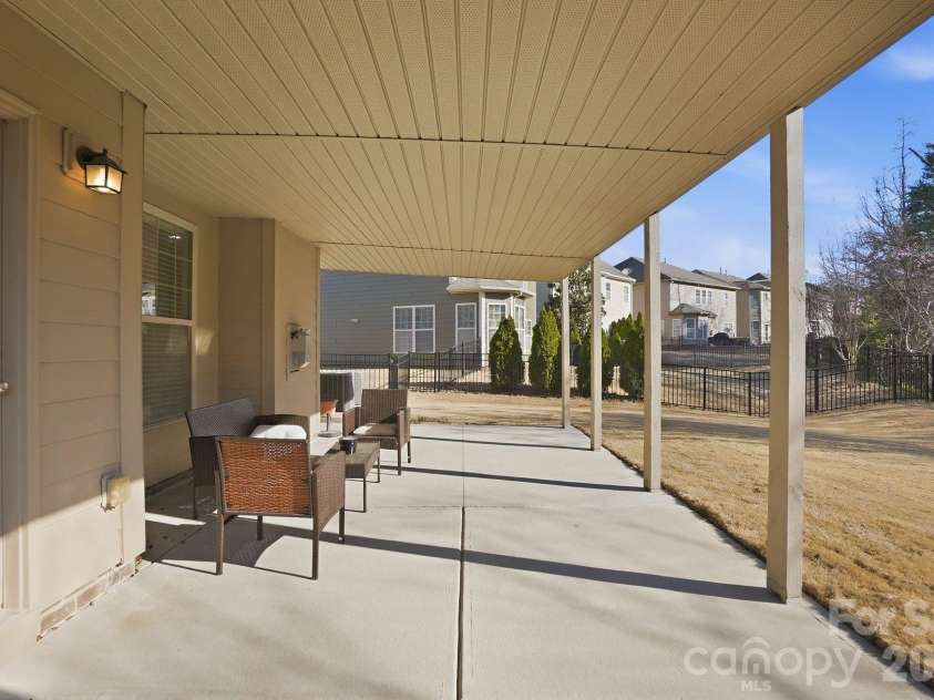 226 Hawks Creek Parkway, Fort Mill, SC 29708.  MLS# CAR4349567, YatesRealty ID 5235. 