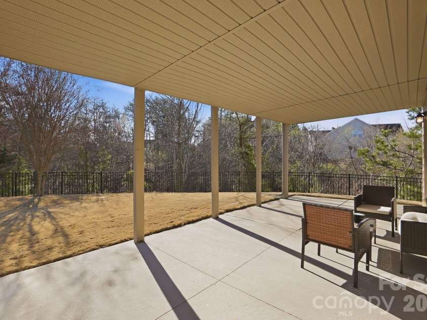 226 Hawks Creek Parkway, Fort Mill, SC 29708.  MLS# CAR4349567, YatesRealty ID 5235. 