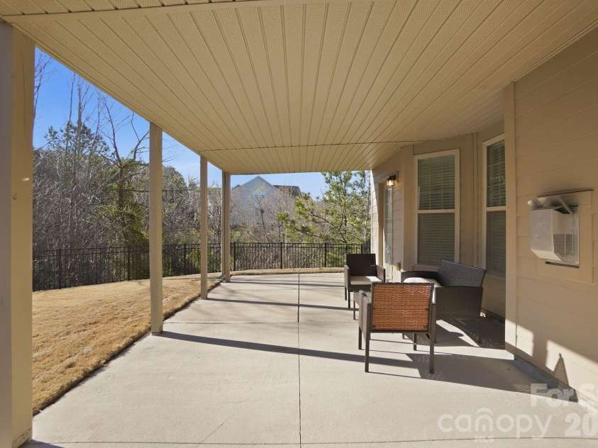 226 Hawks Creek Parkway, Fort Mill, SC 29708.  MLS# CAR4349567, YatesRealty ID 5235. 