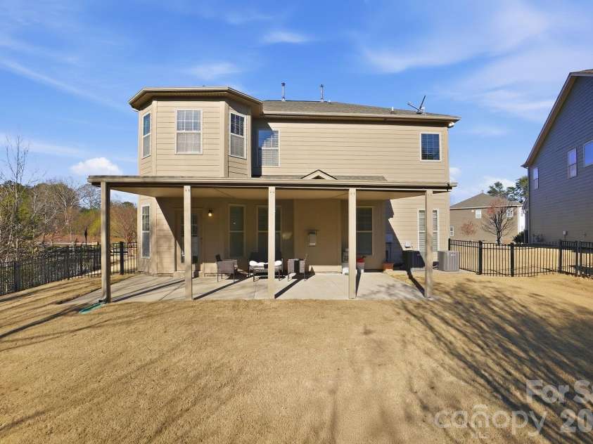 226 Hawks Creek Parkway, Fort Mill, SC 29708.  MLS# CAR4349567, YatesRealty ID 5235. 