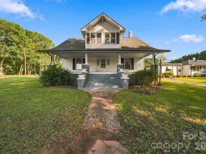 3140 Main Street, Claremont, NC 28610.  MLS# CAR4424661, YatesRealty ID 52351. 