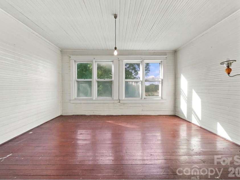 3140 Main Street, Claremont, NC 28610.  MLS# CAR4424661, YatesRealty ID 52351. 