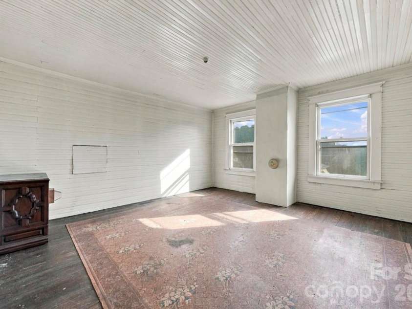 3140 Main Street, Claremont, NC 28610.  MLS# CAR4424661, YatesRealty ID 52351. 