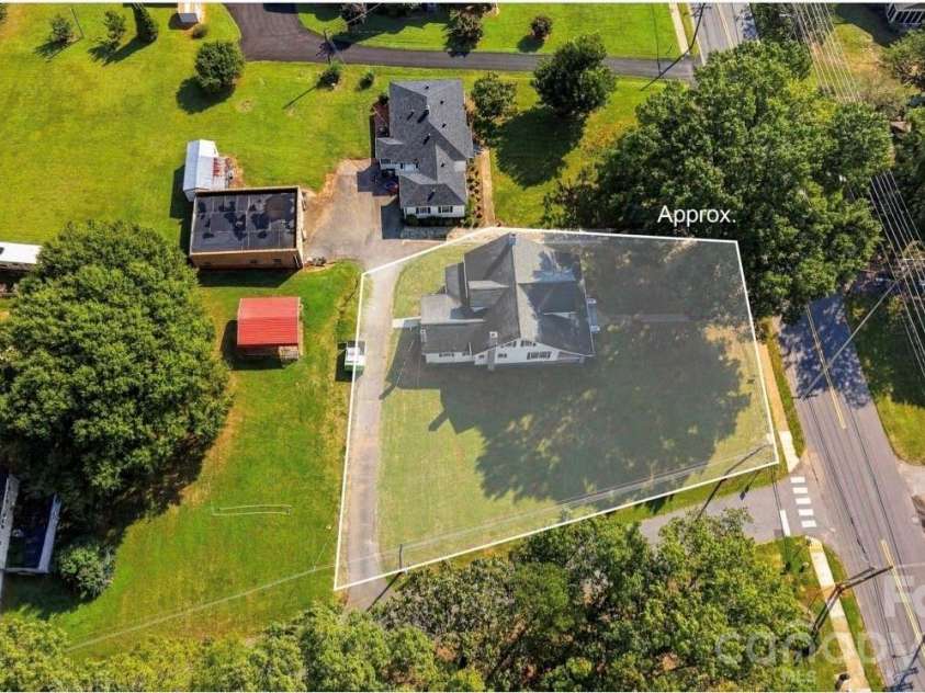 3140 Main Street, Claremont, NC 28610.  MLS# CAR4424661, YatesRealty ID 52351. 